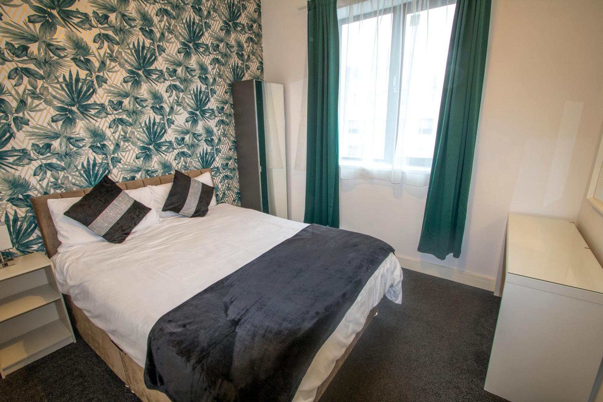 מנצ'סטר Ideal For Groups - 2 Bedroom Apartment - Free Parking, Transit Links, Close To Stadiums מראה חיצוני תמונה