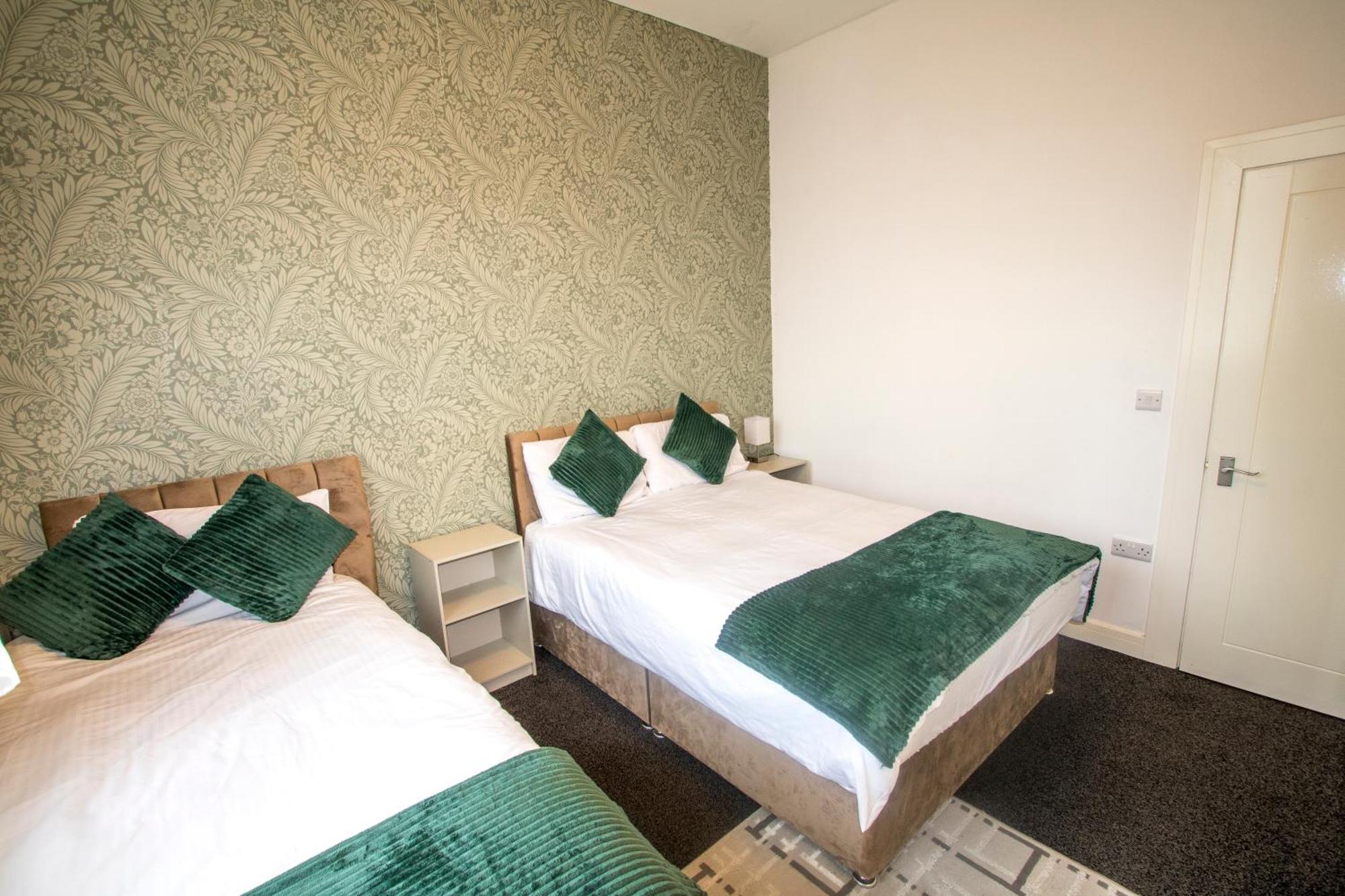 מנצ'סטר Ideal For Groups - 2 Bedroom Apartment - Free Parking, Transit Links, Close To Stadiums מראה חיצוני תמונה